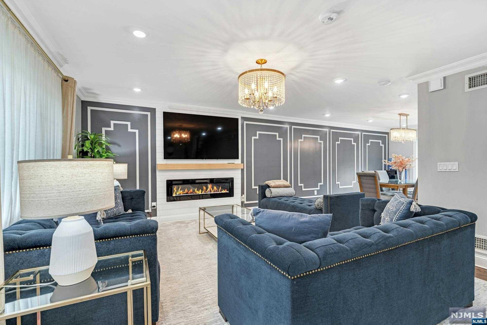 30 Hemlock Drive