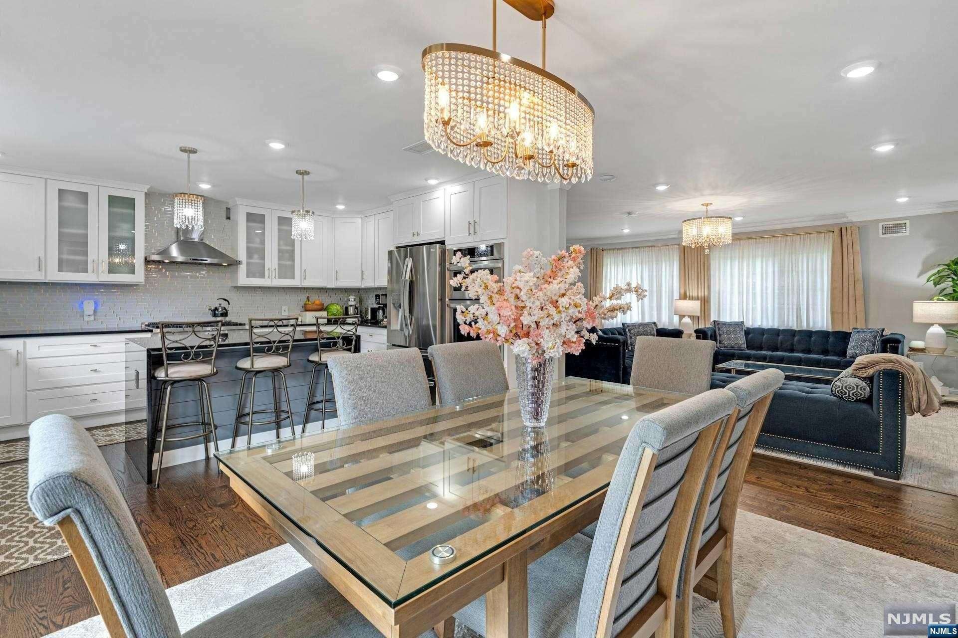 30 Hemlock Drive