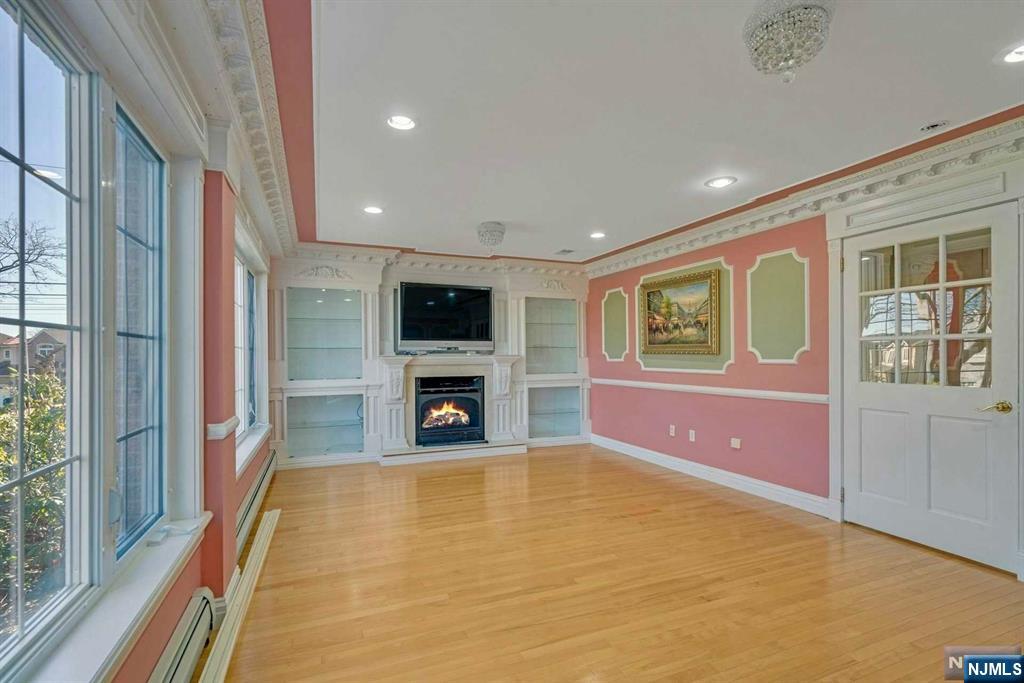 238 Addison Place