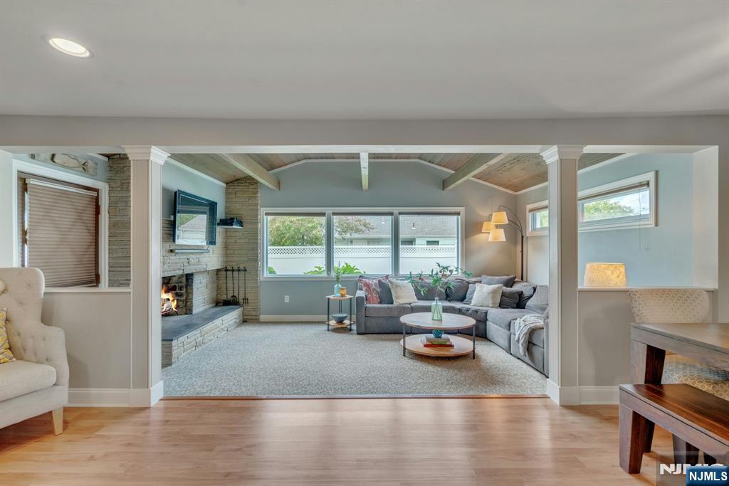 16 Sullivan Drive
