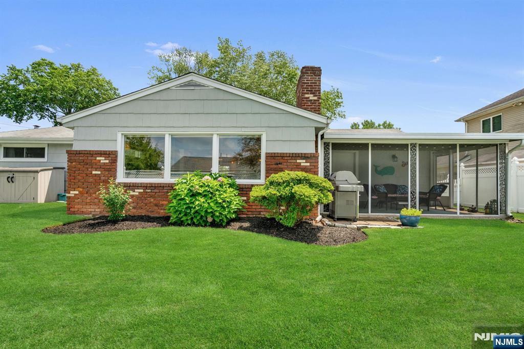 16 Sullivan Drive