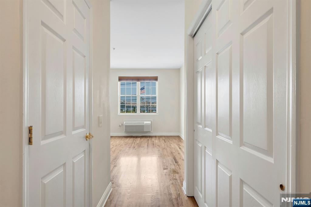 1100 River Road 201