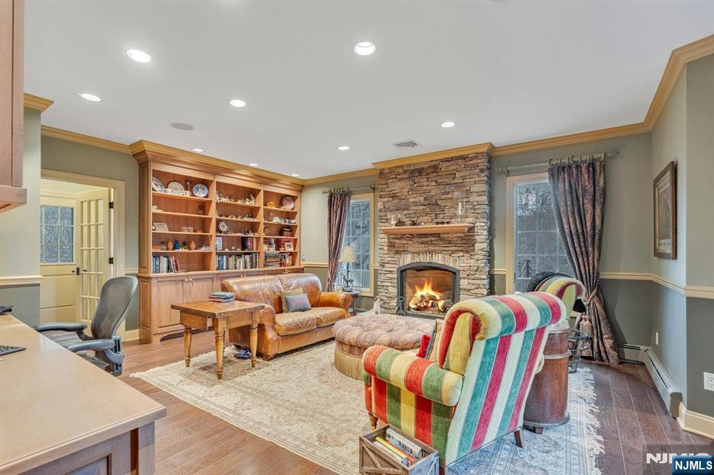 717 Ashmont Road