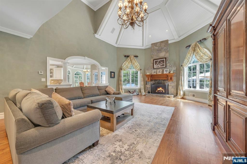 502 Timberline Drive