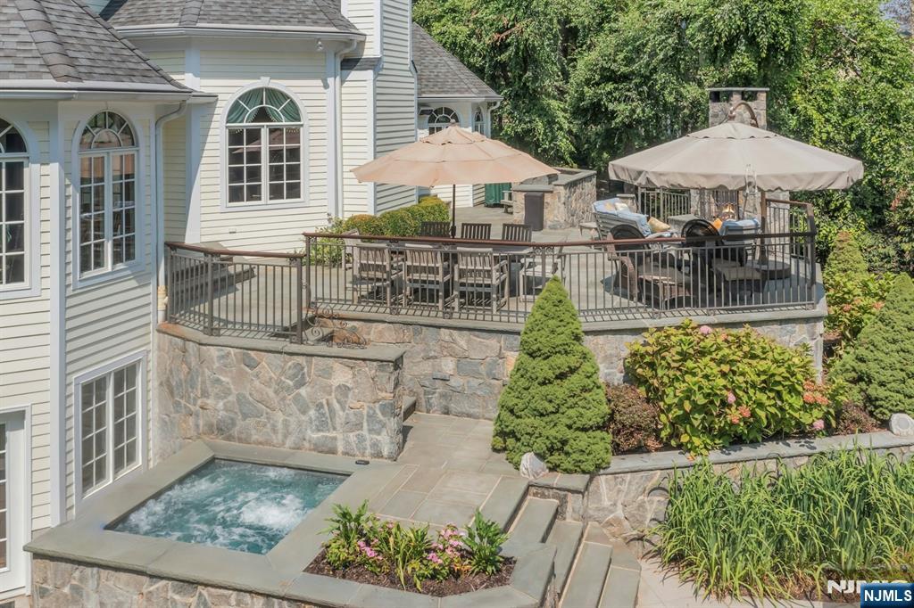 502 Timberline Drive