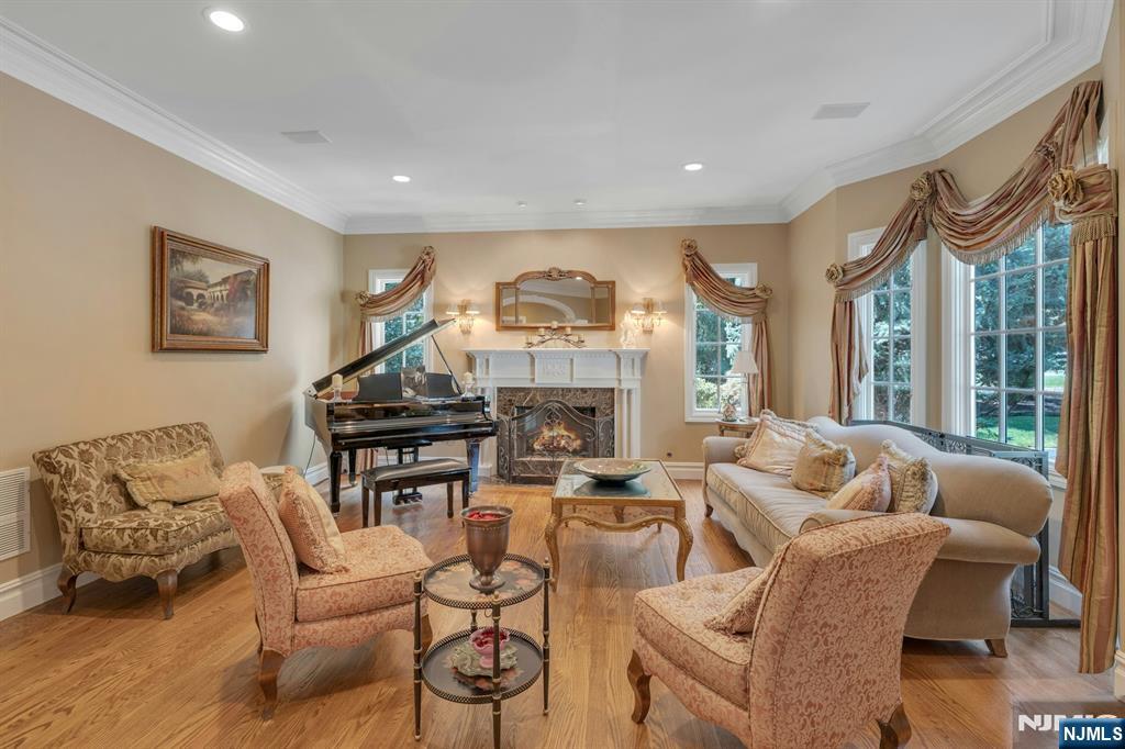 502 Timberline Drive