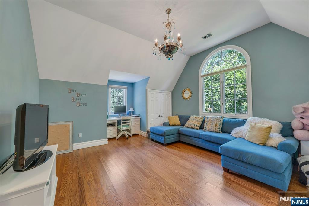502 Timberline Drive