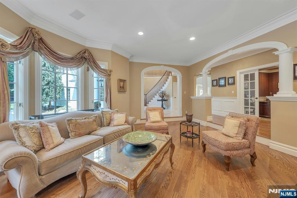 502 Timberline Drive