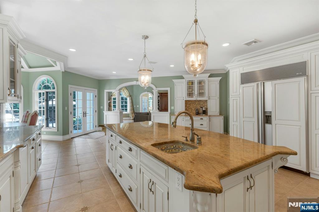 502 Timberline Drive