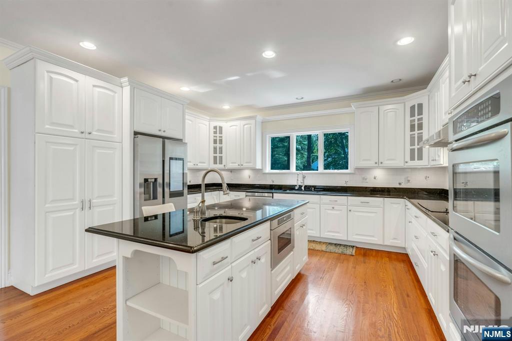 83 Chestnut Ridge Road