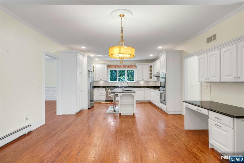 83 Chestnut Ridge Road