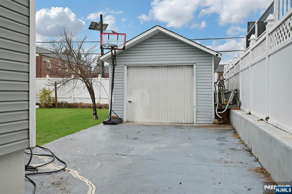 29 Hedden Terrace