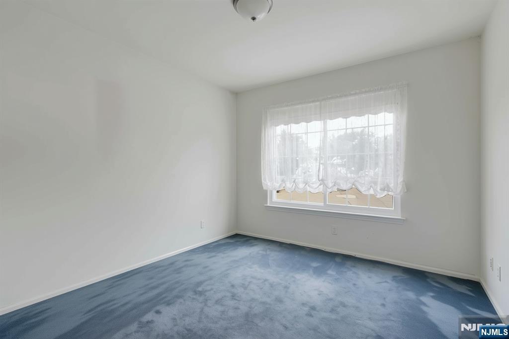14 Summit Court