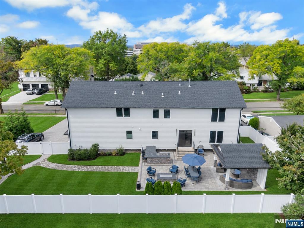 207 Wilsey Court