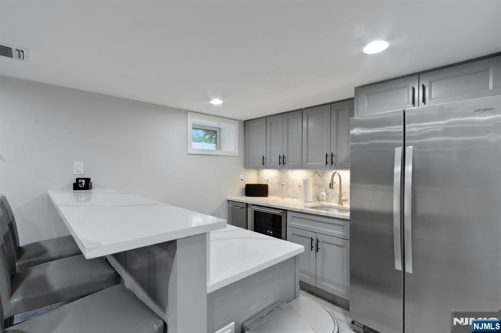 207 Wilsey Court