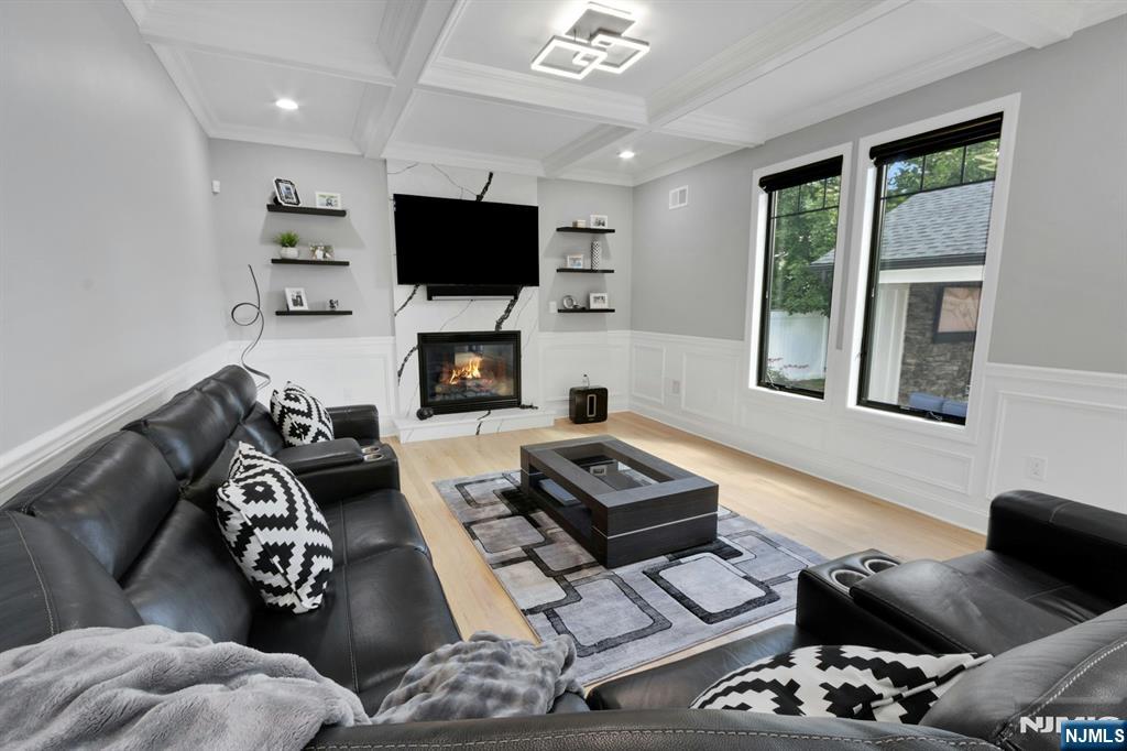 207 Wilsey Court