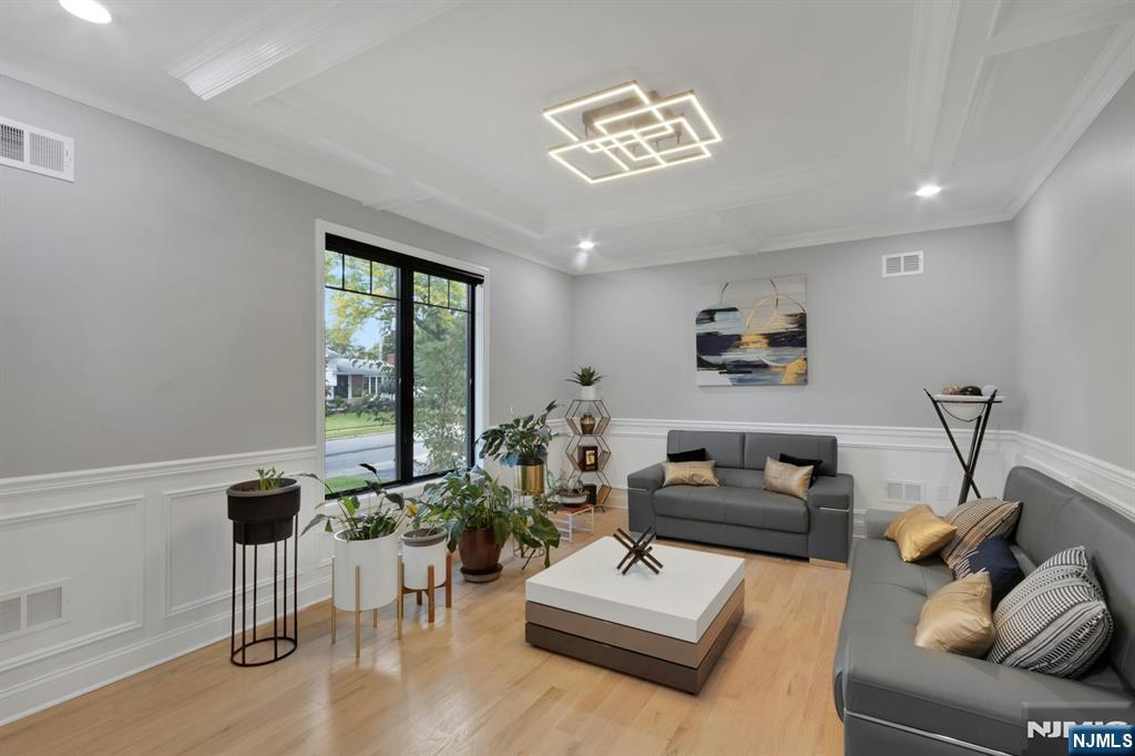 207 Wilsey Court