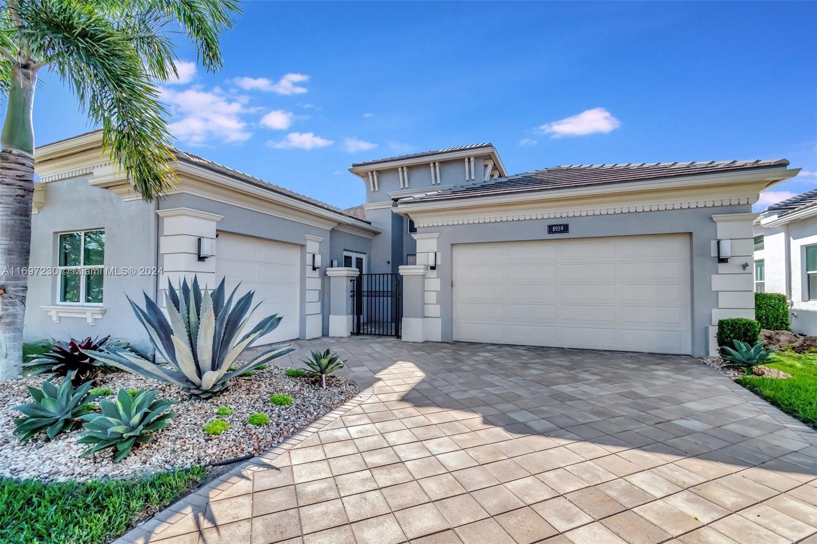 8959 Golden Mountain Circle