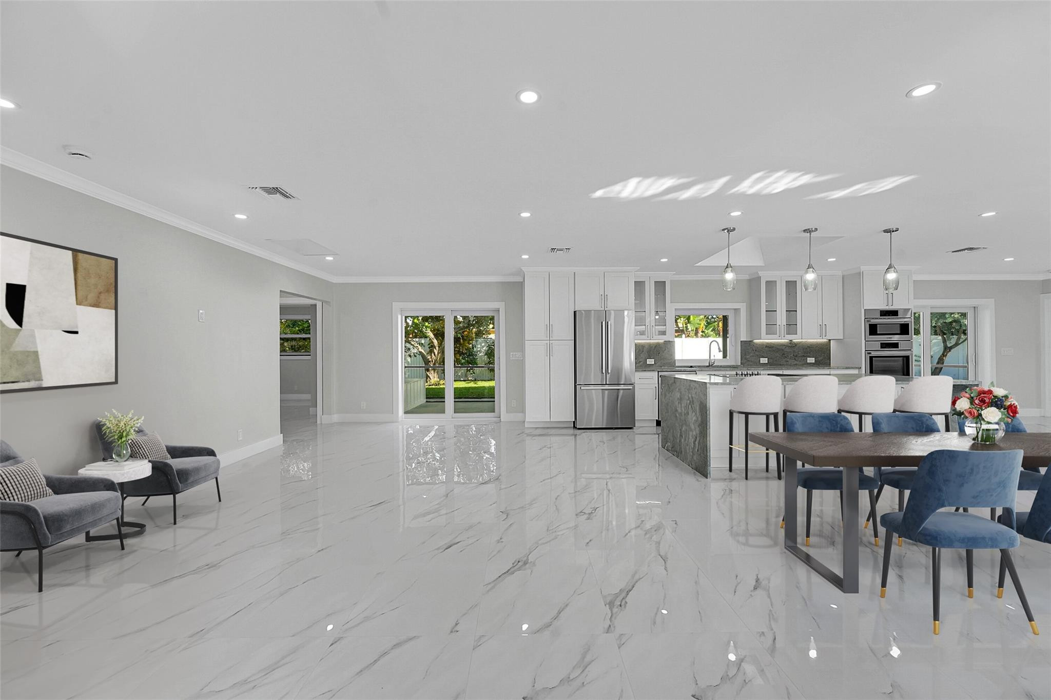1190 Dolphin Road