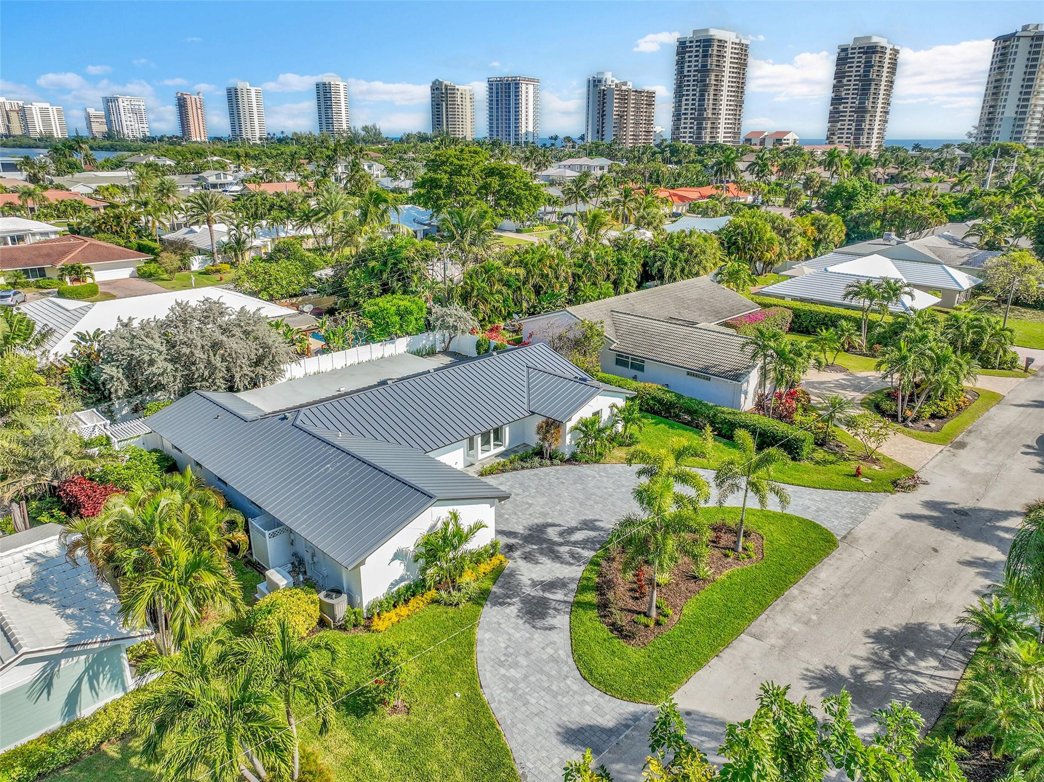 1190 Dolphin Road