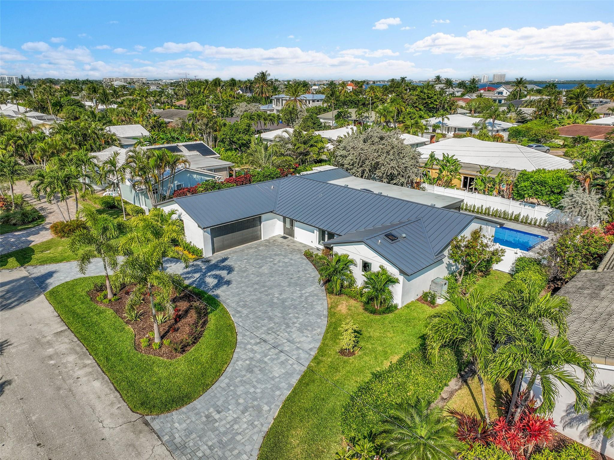 1190 Dolphin Road
