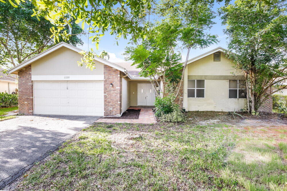 11235 NW 43rd Place