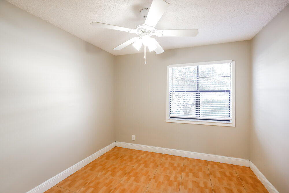 11235 NW 43rd Place