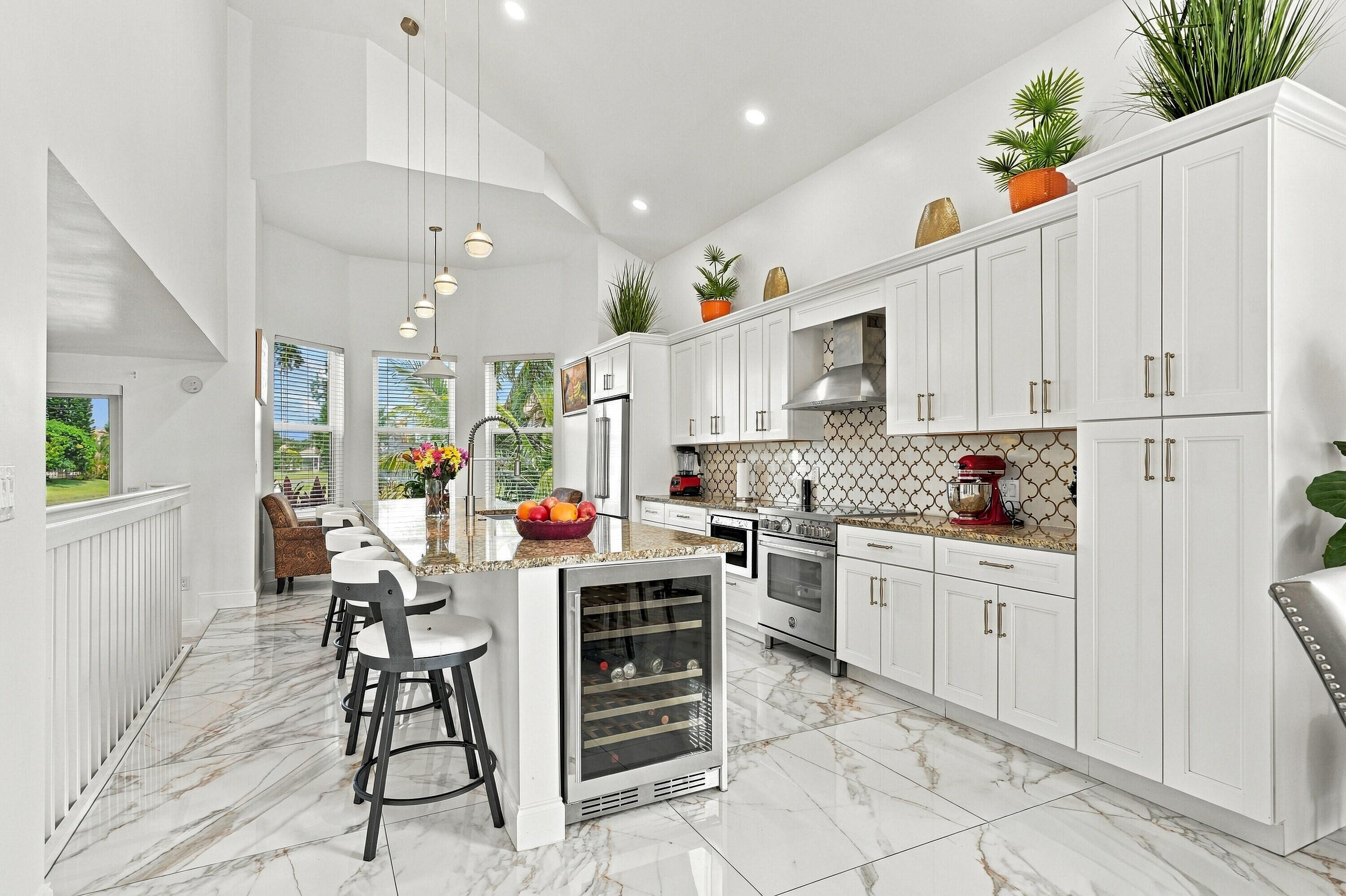 2755 MISTY OAKS Circle