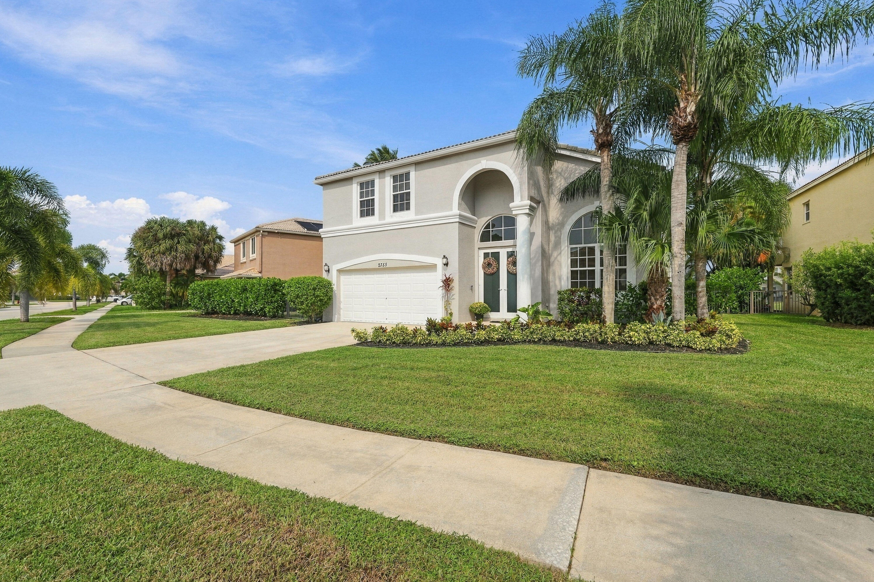 2755 MISTY OAKS Circle