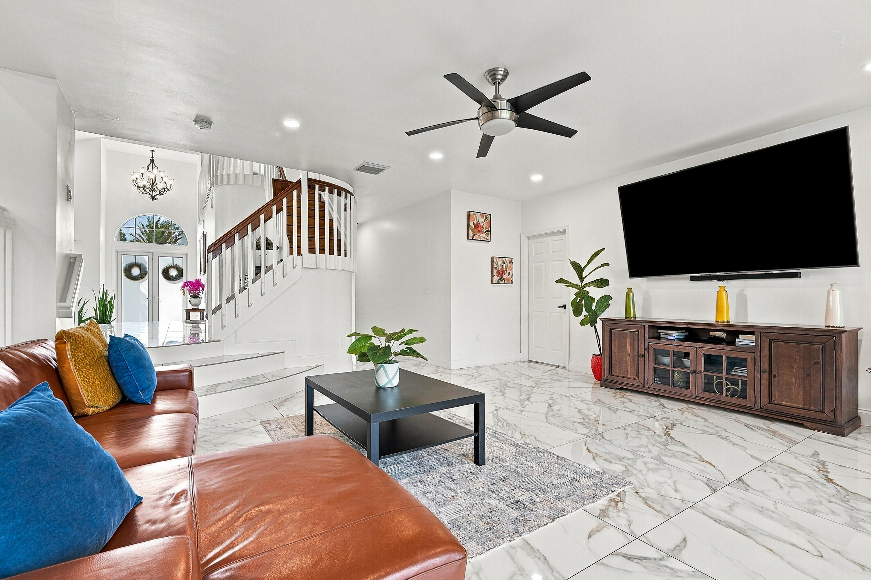 2755 MISTY OAKS Circle