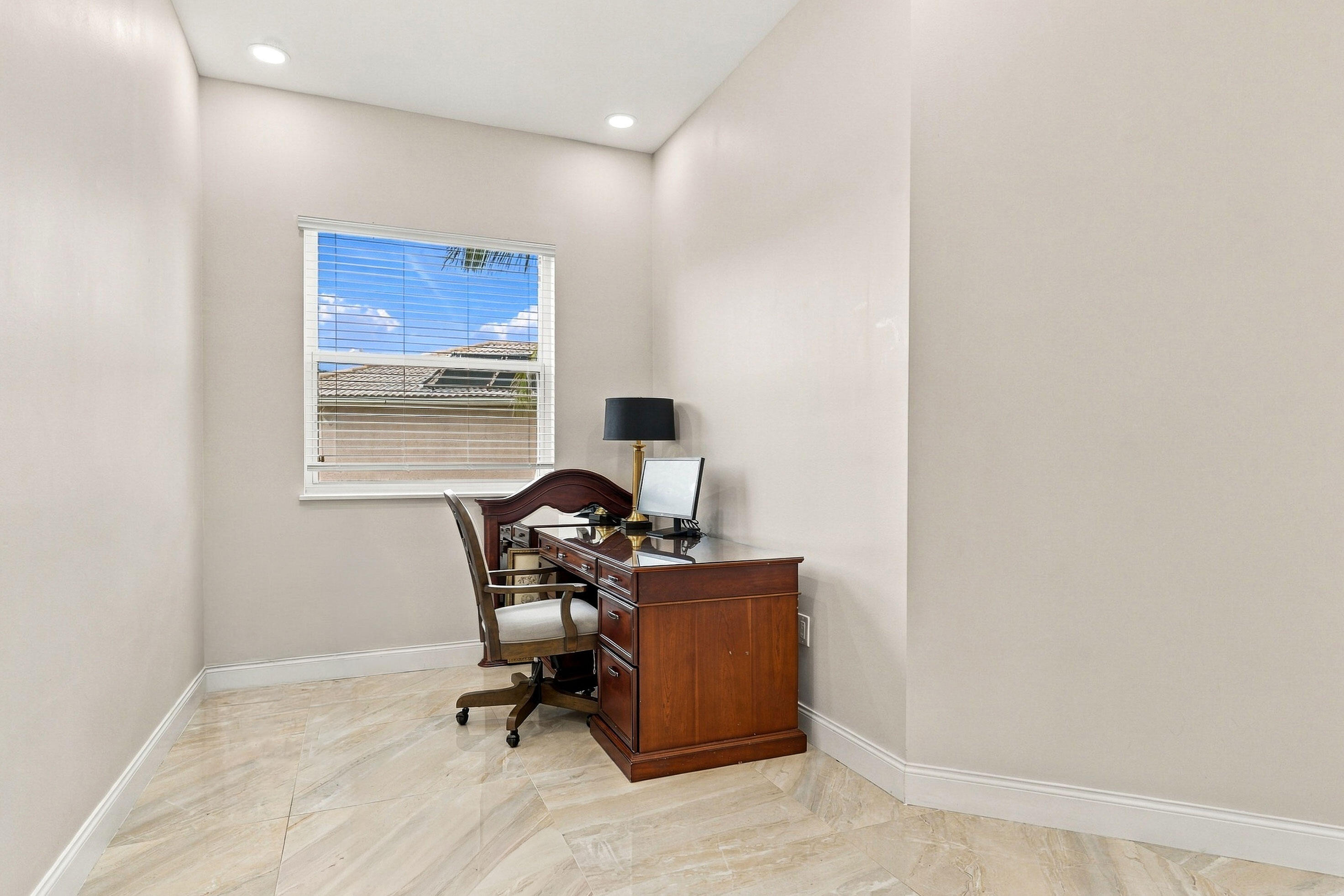 2755 MISTY OAKS Circle