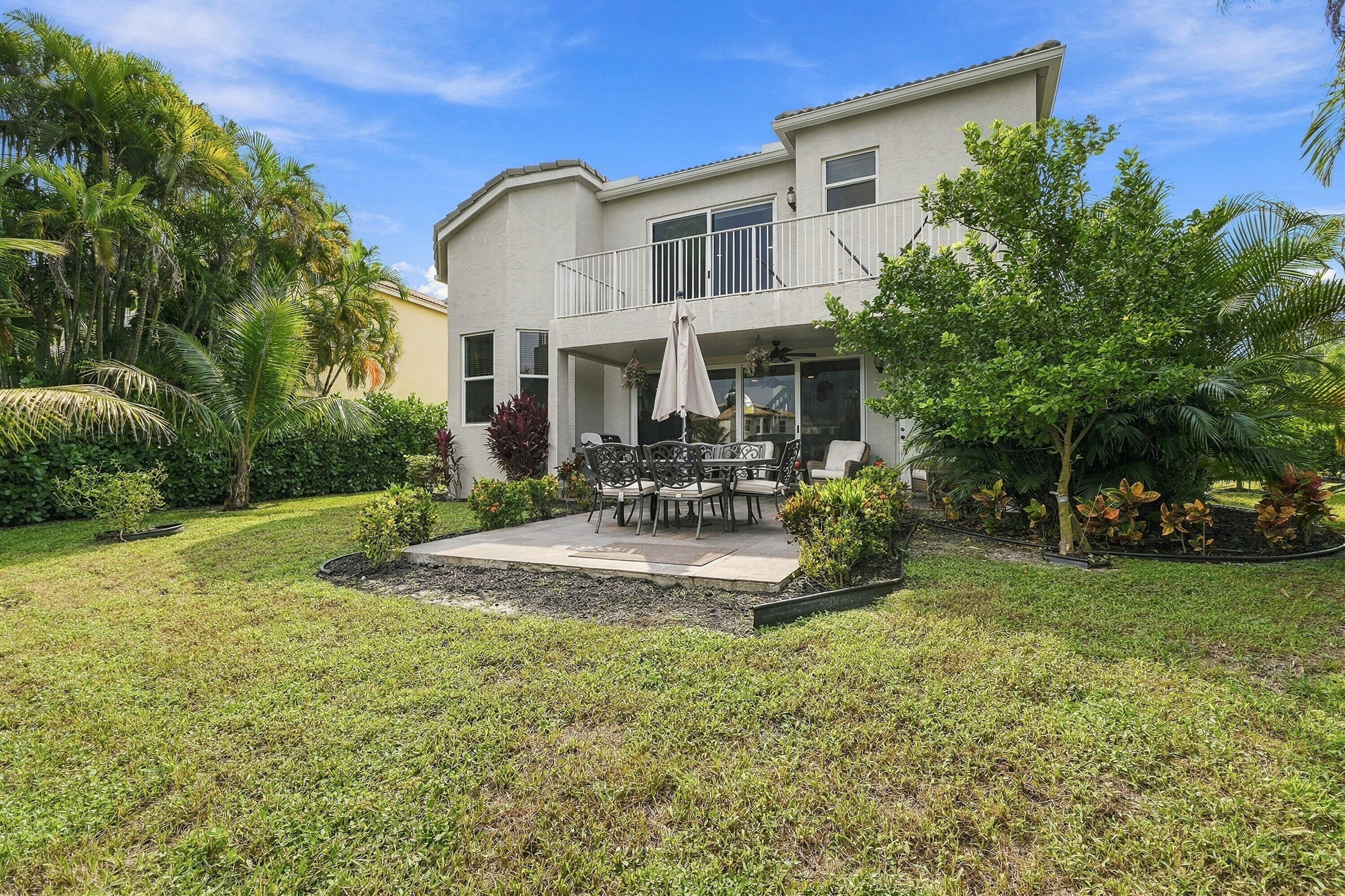 2755 MISTY OAKS Circle