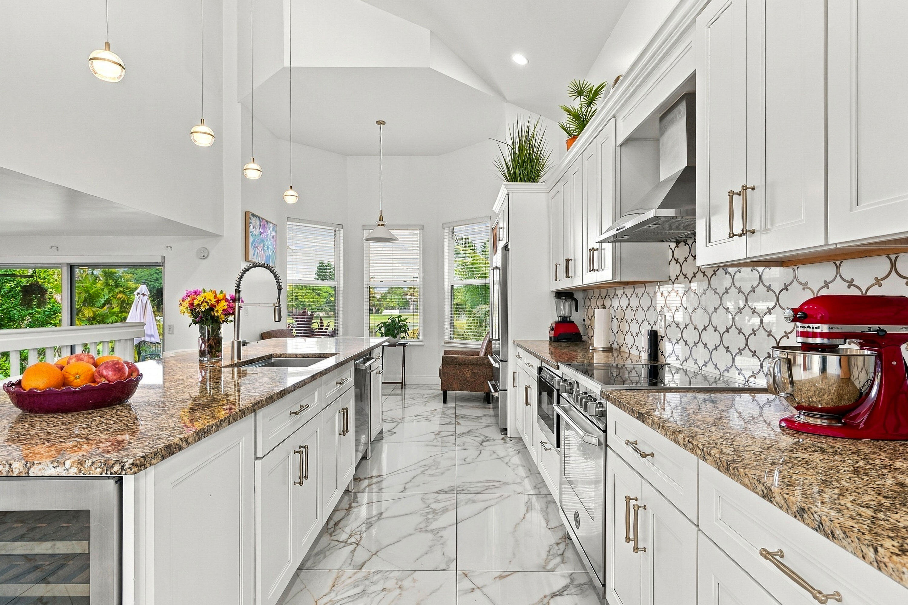 2755 MISTY OAKS Circle