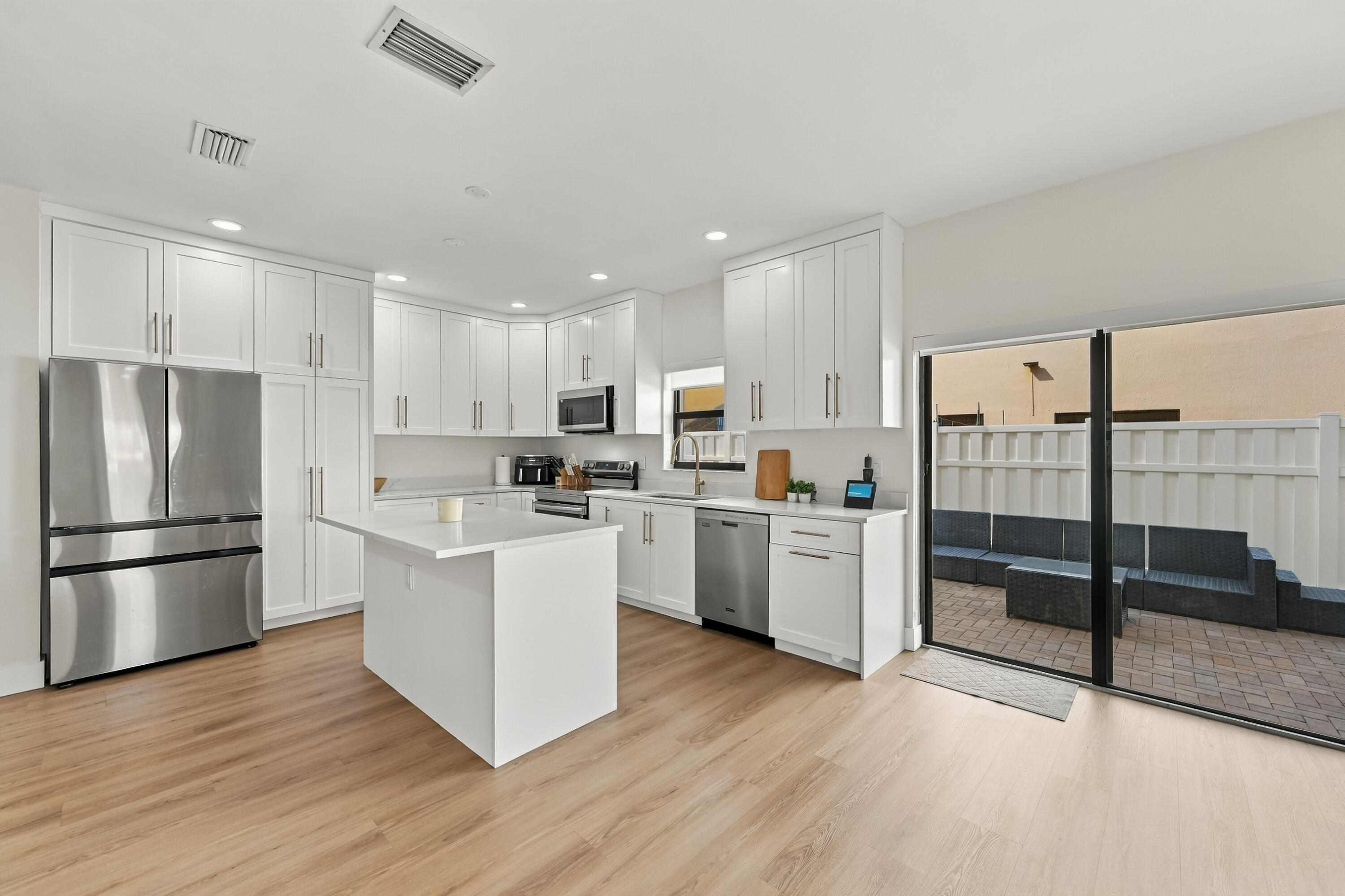 11109 NW 34TH Court