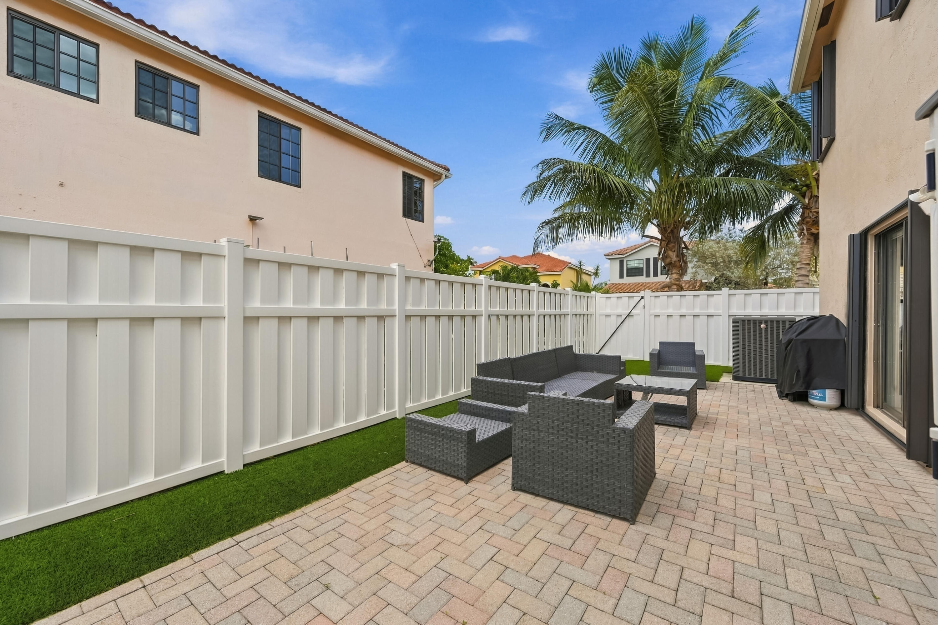 11109 NW 34TH Court