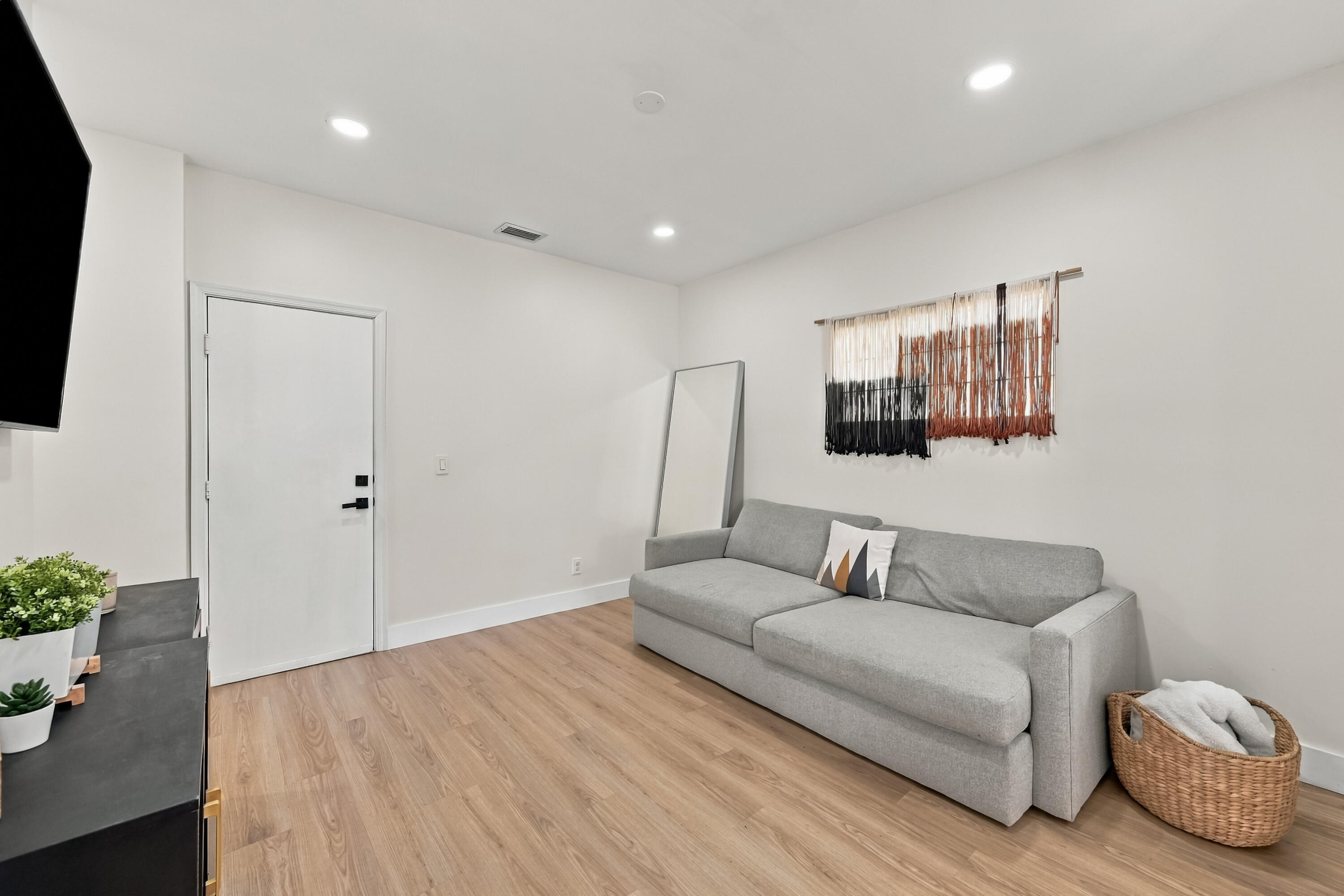 11109 NW 34TH Court