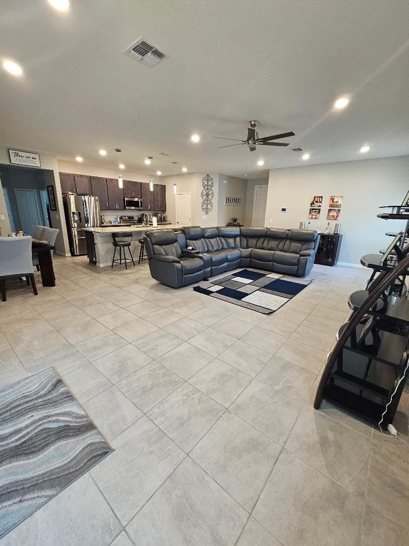 1881 SE Fairfield Street