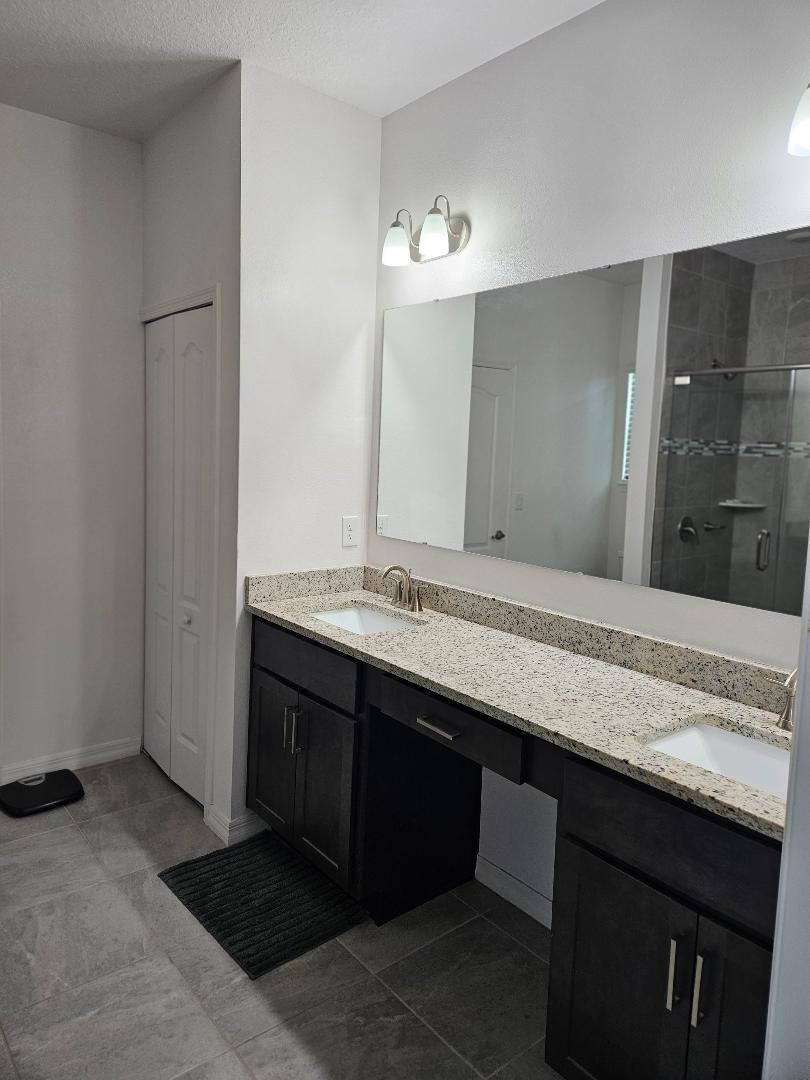 1881 SE Fairfield Street