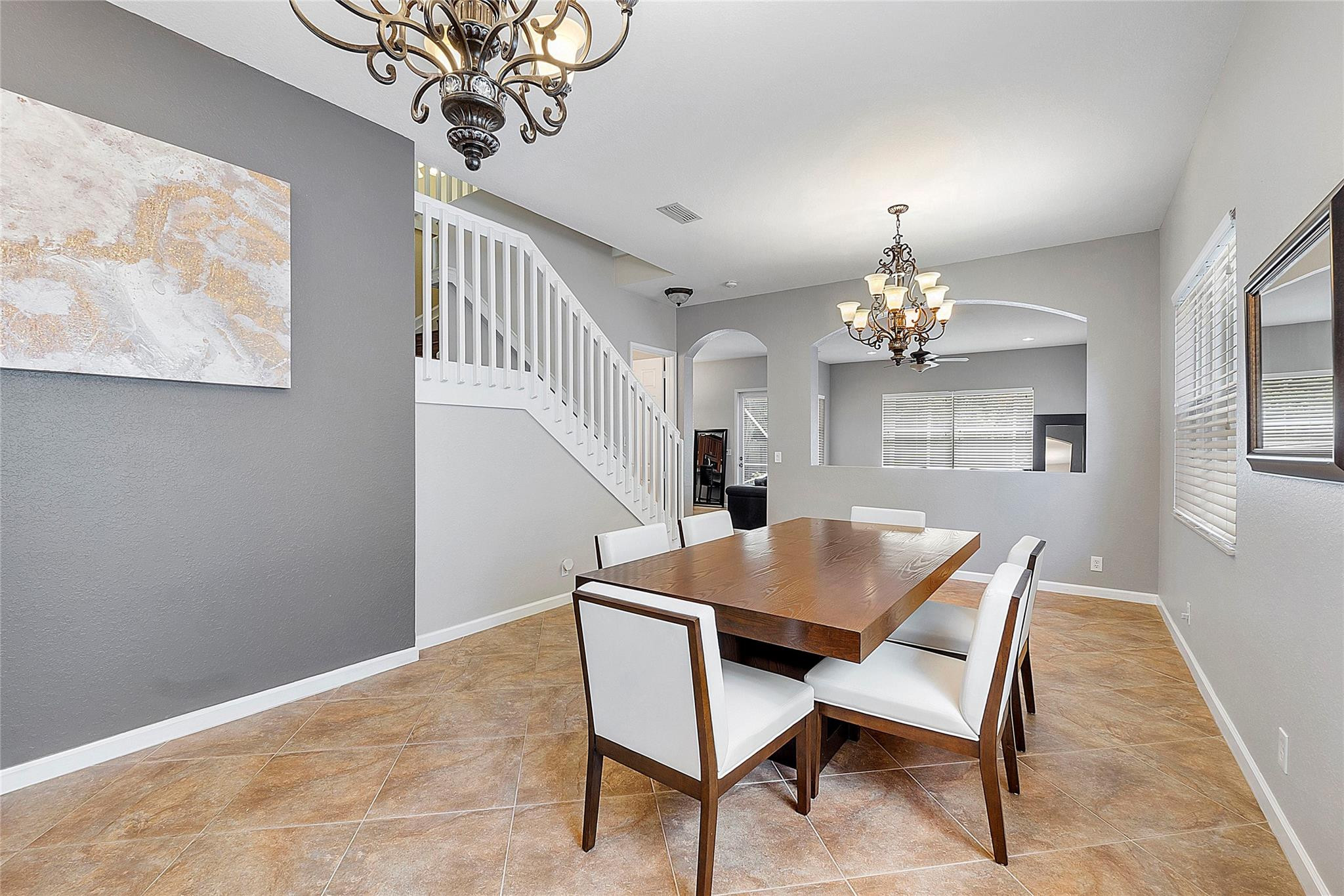 4320 Pomelo Boulevard