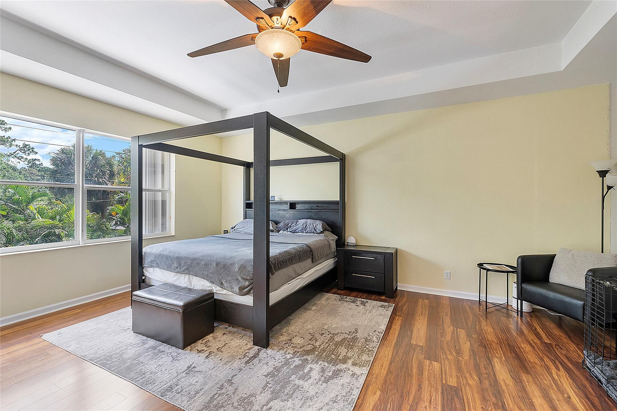 4320 Pomelo Boulevard