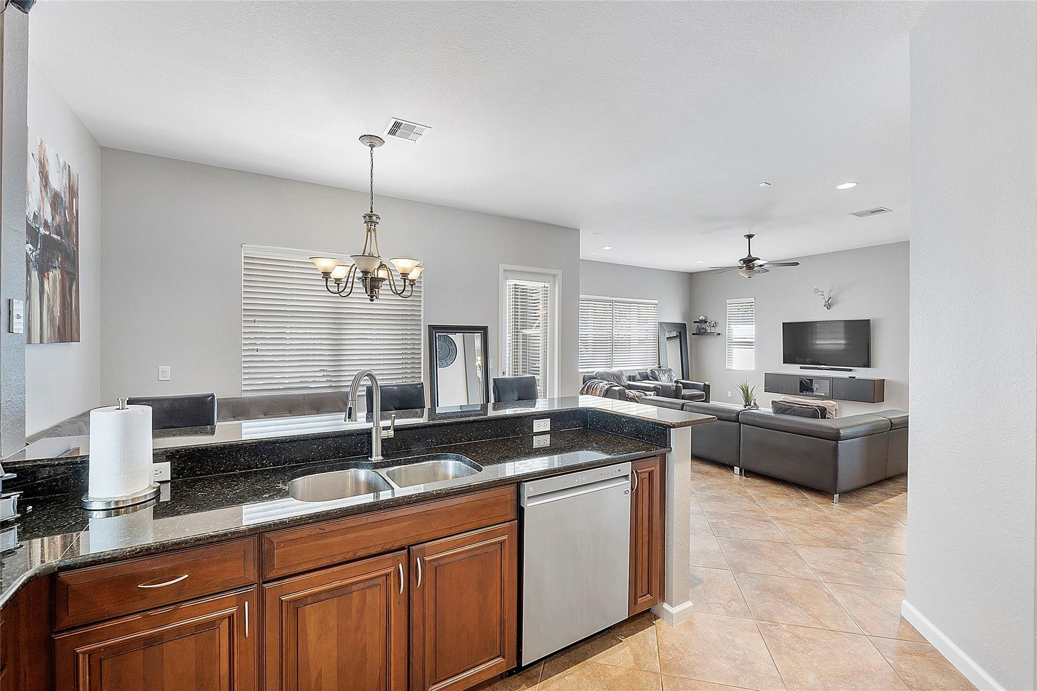 4320 Pomelo Boulevard