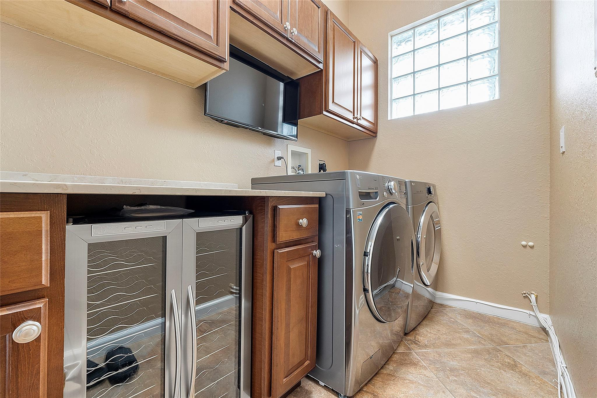 4320 Pomelo Boulevard