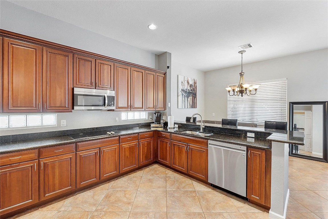 4320 Pomelo Boulevard