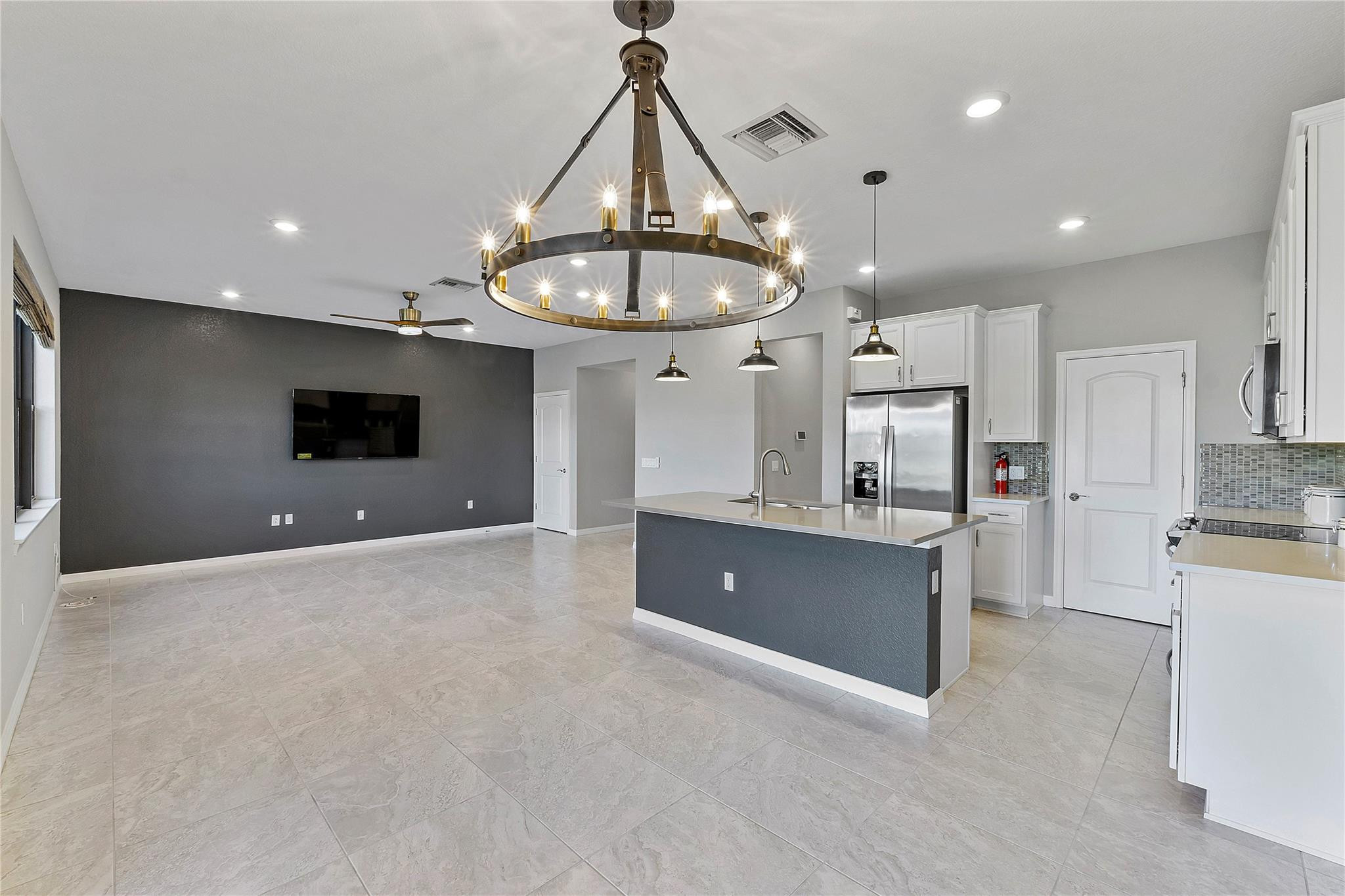 8315 Rearing Lane