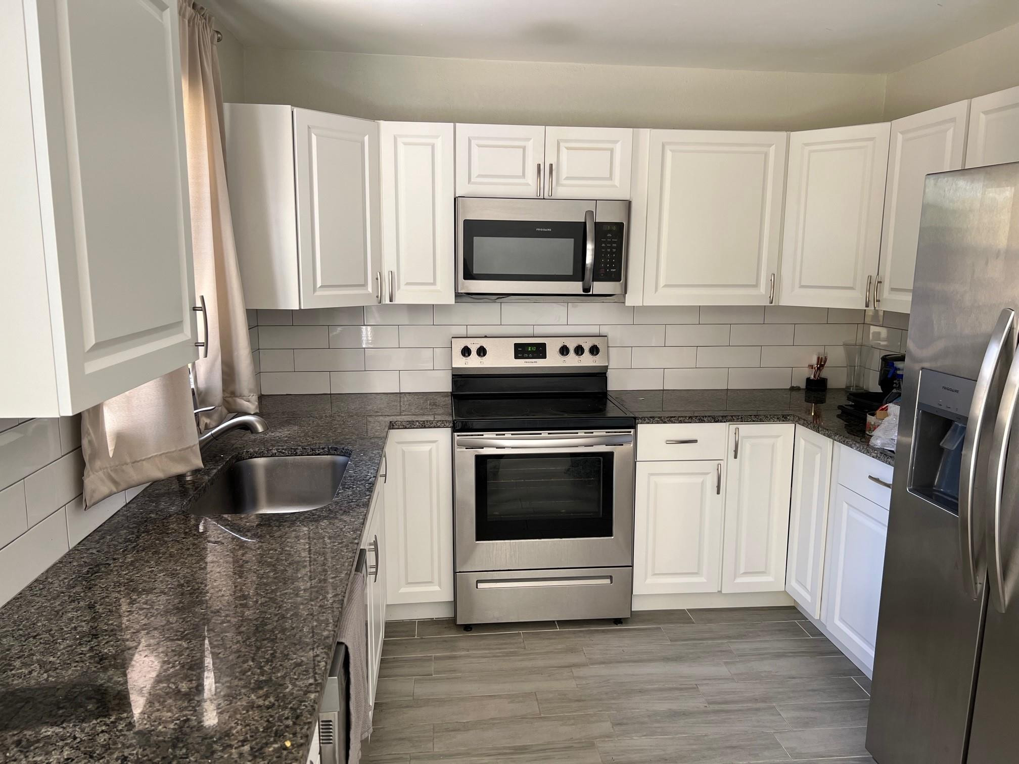 360 NW 46th St