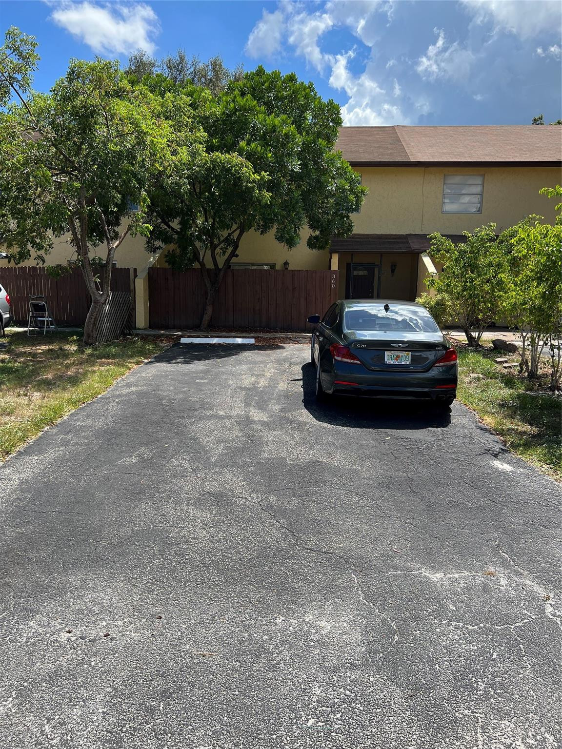 360 NW 46th St