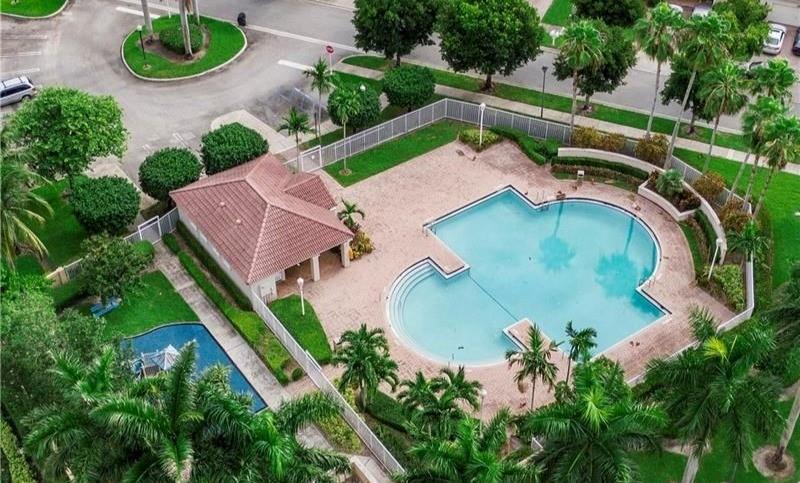 4170 Banyan Trails Dr