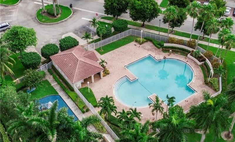 4170 Banyan Trails Dr