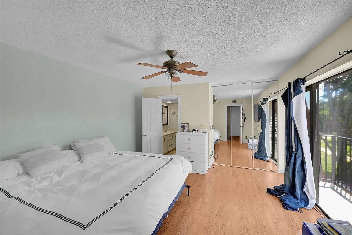 2916 SW 12th Street 2916