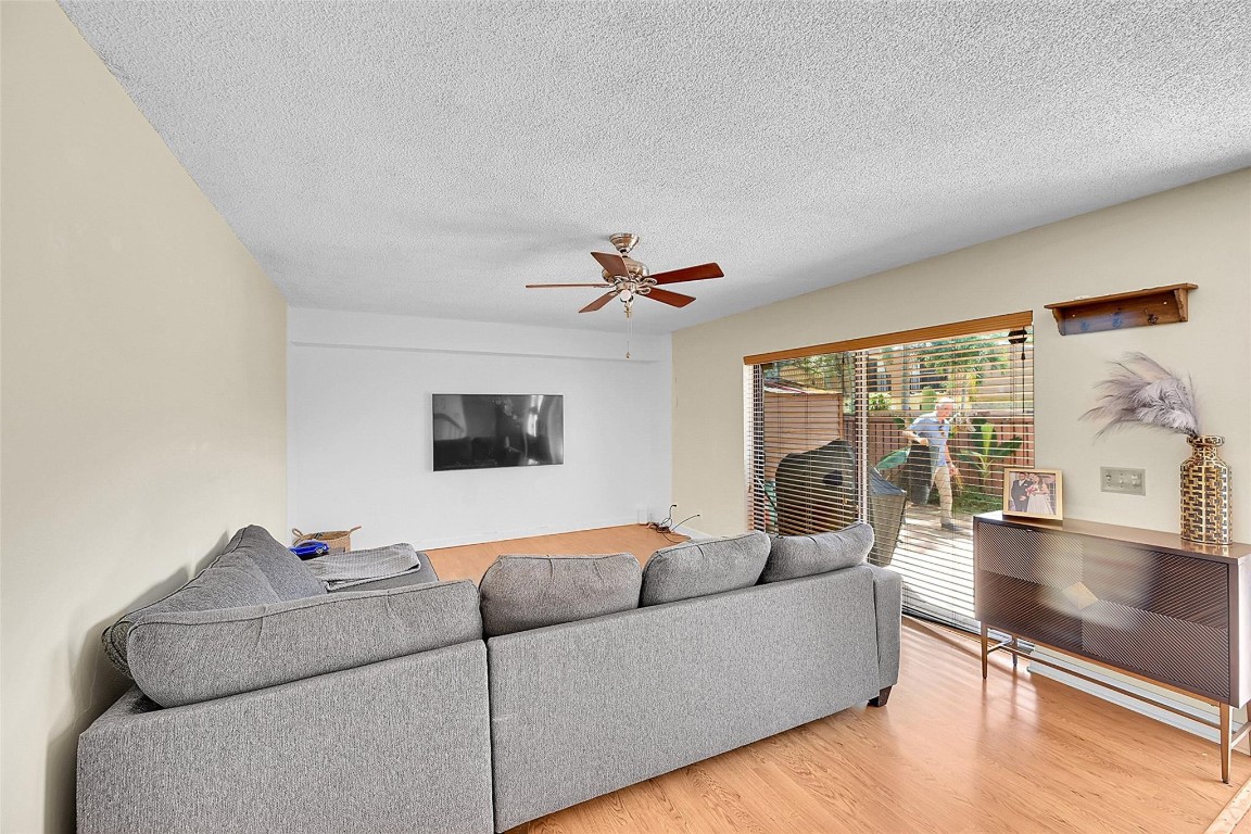 2916 SW 12th Street 2916